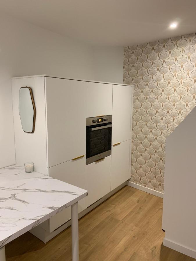 Irresistible Chartreuse Apartment *
